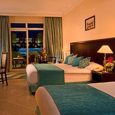 Sierra Sharm El Sheikh Hotel Exterior foto A room at the Hilton Sharm El Sheikh