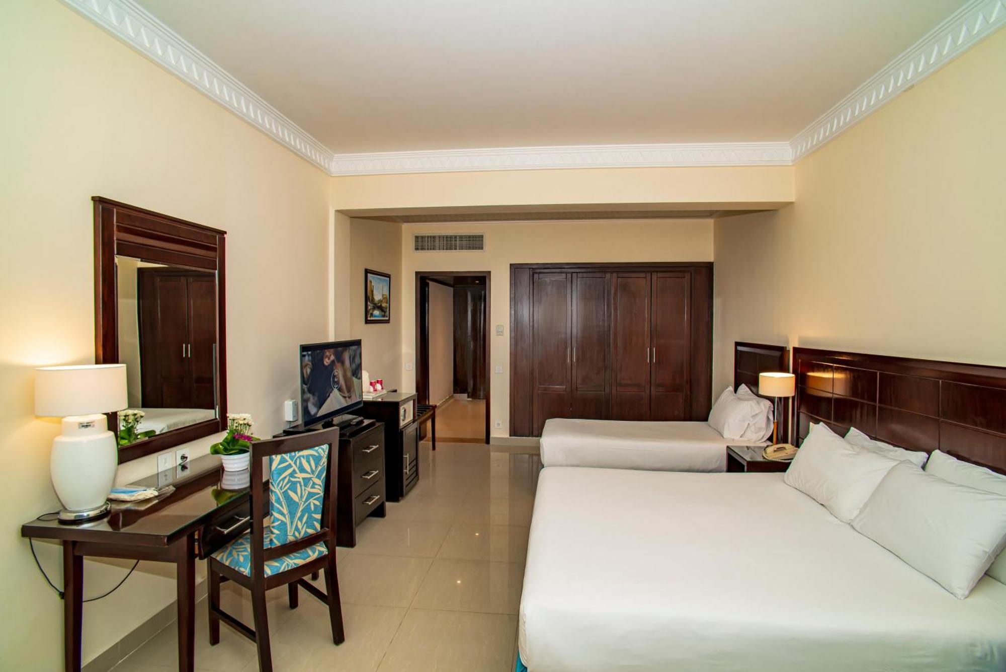 Sierra Sharm El Sheikh Hotel Exterior foto A room at the hotel